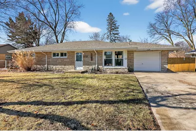 212 Hill Avenue, North Aurora, IL 60542 - Photo 1