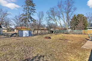 212 Hill Ave, North Aurora, IL 60542 - Photo 17