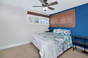 212 Hill Ave, North Aurora, IL 60542 - Photo 13
