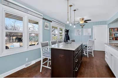 212 Hill Avenue, North Aurora, IL 60542 - Photo 11