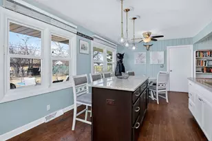 212 Hill Ave, North Aurora, IL 60542 - Photo 11