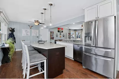 212 Hill Avenue, North Aurora, IL 60542 - Photo 7