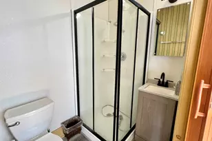 216 E South St, Woodstock, IL 60098 - Photo 11