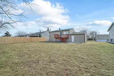 736 Dickens Avenue, Glendale Heights, IL 60139 - Photo 31
