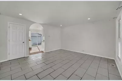 867 Harris Drive, Bolingbrook, IL 60440 - Photo 5