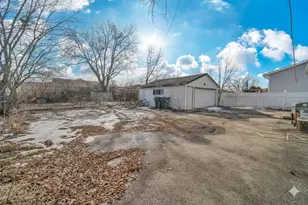 867 Harris Dr, Bolingbrook, IL 60440 - Photo 21