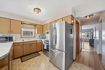 3719 Hawthorne Street, Schiller Park, IL 60176 - Photo 5