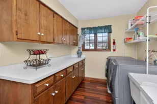 6081 Brookline Ct, Lisle, IL 60532 - Photo 13