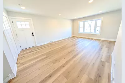 564 N Adele Street, Elmhurst, IL 60126 - Photo 5