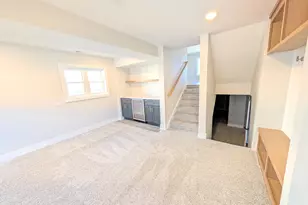 564 N Adele St, Elmhurst, IL 60126 - Photo 7