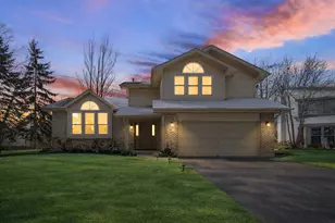 45 Brookshire Ct, Aurora, IL 60502 - Photo 3