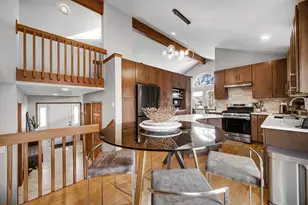 45 Brookshire Ct, Aurora, IL 60502 - Photo 9