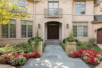 8730 Keeler Avenue, Skokie, IL 60076 - Photo 7