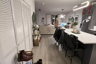 [Address not provided], Downers Grove, IL 60515 - Photo 3