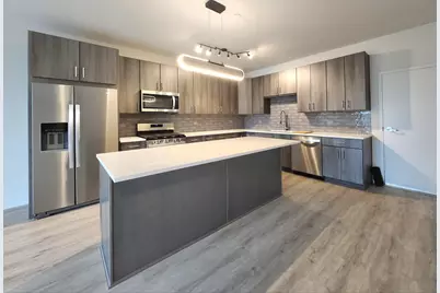 [Address not provided], Downers Grove, IL 60515 - Photo 3