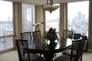 111 E Chestnut St, Chicago, IL 60611 - Photo 11