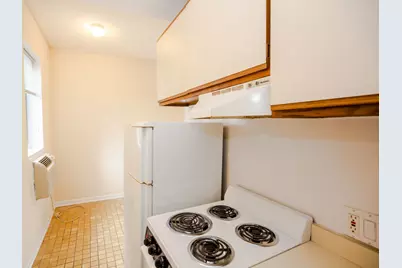 [Address not provided], Chicago, IL 60610 - Photo 5