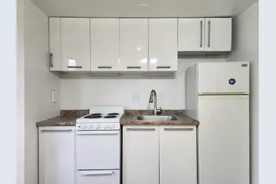 [Address not provided], Chicago, IL 60610 - Photo 5