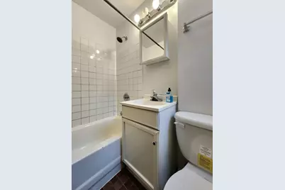 [Address not provided], Chicago, IL 60610 - Photo 9