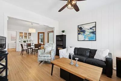 4741 N Avers Avenue, Chicago, IL 60625 - Photo 3