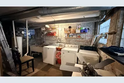 521 E 46th Place, Chicago, IL 60653 - Photo 5