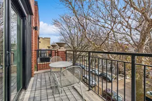 1302 W Winona St, Chicago, IL 60640 - Photo 11