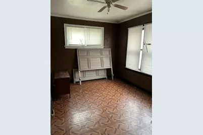 7915 S Paulina Street, Chicago, IL 60620 - Photo 9