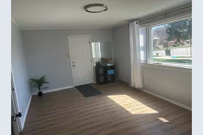 6238 W Eastwood Avenue, Chicago, IL 60630 - Photo 3