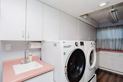 1095 Lancaster Court, Hoffman Estates, IL 60169 - Photo 23