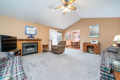 [Address not provided], Roscoe, IL 61073 - Photo 9