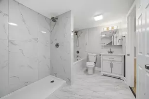 12315 S Morgan St, Calumet Park, IL 60827 - Photo 29