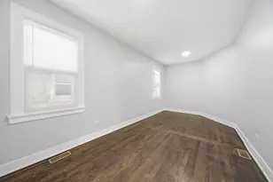 12315 S Morgan St, Calumet Park, IL 60827 - Photo 19