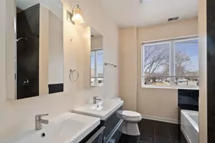 2801 W Ardmore St, Chicago, IL 60659 - Photo 5