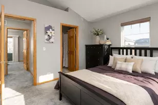 1121 River Bend Ln, Lisle, IL 60532 - Photo 13