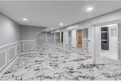 10229 S Calumet Avenue, Chicago, IL 60628 - Photo 31