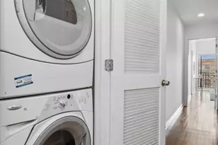 2130 W Rice St, Chicago, IL 60622 - Photo 13