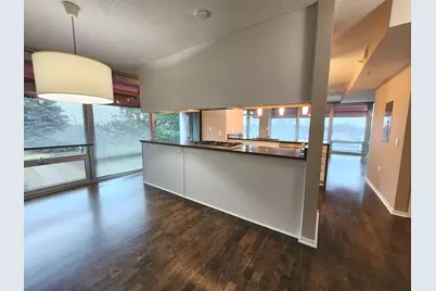 9655 Woods Drive #512, Skokie, IL 60077 - Photo 13