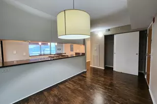 9655 Woods Dr, Skokie, IL 60077 - Photo 21