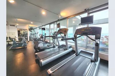 9655 Woods Drive #512, Skokie, IL 60077 - Photo 9