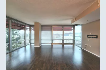 9655 Woods Drive #512, Skokie, IL 60077 - Photo 21