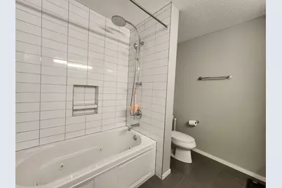 9655 Woods Drive #512, Skokie, IL 60077 - Photo 33