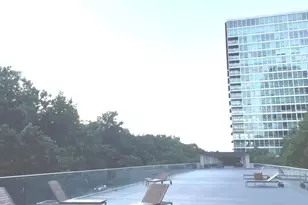 9655 Woods Dr, Skokie, IL 60077 - Photo 47