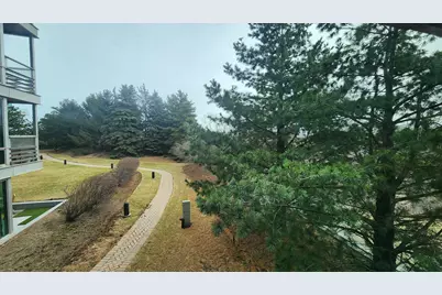 9655 Woods Drive #512, Skokie, IL 60077 - Photo 7