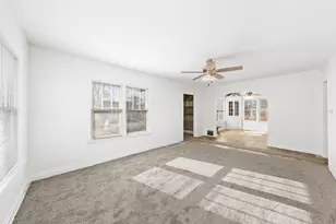 210 E North St, Leland, IL 60531 - Photo 5