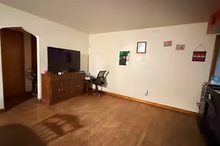 18035 Oakley Ave, Lansing, IL 60438 - Photo 3