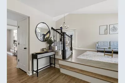 539 Newberry Drive, Elk Grove Village, IL 60007 - Photo 5