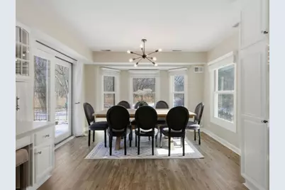 539 Newberry Drive, Elk Grove Village, IL 60007 - Photo 13