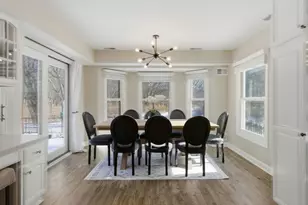 539 Newberry Dr, Elk Grove Village, IL 60007 - Photo 13