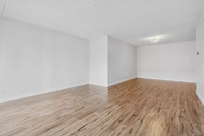 6980 W Touhy Avenue #201, Niles, IL 60714 - Photo 13