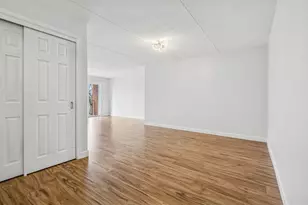 6980 W Touhy Ave, Niles, IL 60714 - Photo 7